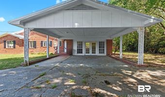 402 E Poplar St, Atmore, AL 36502