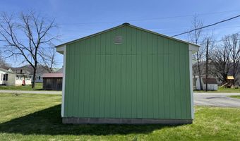 141 Clay St, Alderson, WV 24910