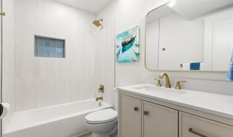 702 AQUATIC Dr, Atlantic Beach, FL 32233