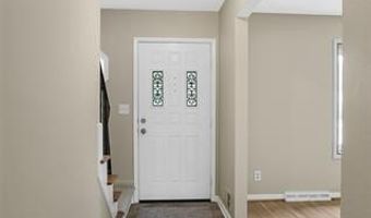 517 S Scott St, Adrian, MI 49221