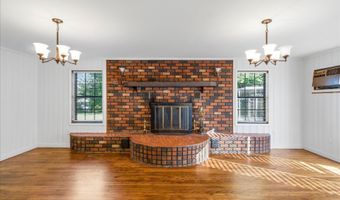 924 E Madison Ave, Athens, TN 37303