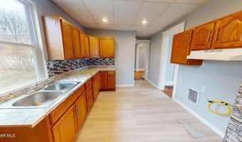 2216 4th St, Altoona, PA 16601