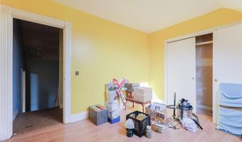 418 River Rd, Lincoln, RI 02865