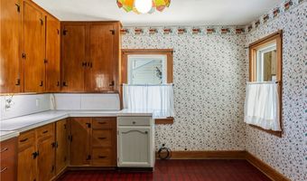 332 E Franklin St, Horseheads, NY 14845