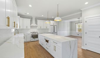 421 Roland Ave, Bayville, NJ 08721