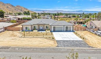 19299 Roanoke Rd, Apple Valley, CA 92307