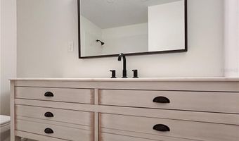 154 W LEWIS Ave, Apopka, FL 32712