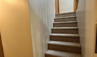 850 E Mill St, Akron, IA 51001