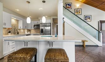 811 S Kihei Rd 2F, Kihei, HI 96753