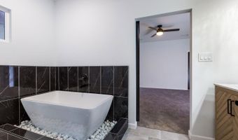 380 Deluvina Pl SW, Albuquerque, NM 87105