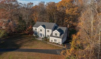 6 Lyndenwood Dr, Brookfield, CT 06804