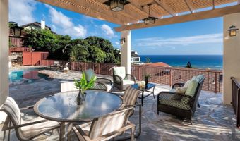 1604 Ihiloa Loop, Honolulu, HI 96821