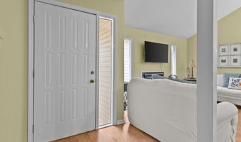 274 Doublegate Dr N, Albany, GA 31721