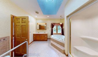 136 Lock Ln, Alum Creek, WV 25003