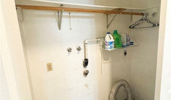 958 S Crossbow Ln 8, Anaheim, CA 92804