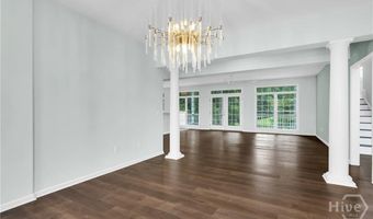 12 Amberwood Cir, Savannah, GA 31405
