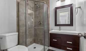 37 E VANDERBILT St, Orlando, FL 32804