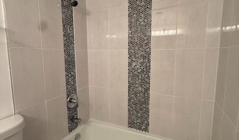 2059 HUNTINGTON Ave 111, Alexandria, VA 22303