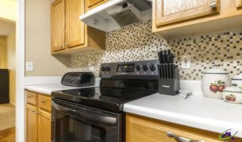 853 Parkview Dr, Macon, GA 31211