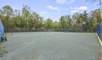 422 Bonny Rigg Hill Rd, Becket, MA 01223
