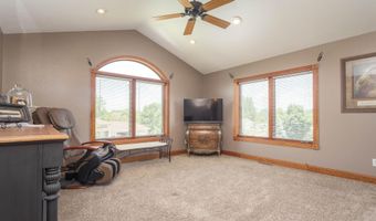 3021 Pinewood Ln NE, Alexandria, MN 56308