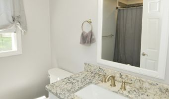 39 Warner St, Bristol, CT 06010