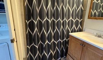812 CARPER Dr, Artesia, NM 88210