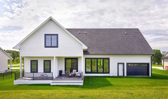 25019 Eagle Vista Dr, Adel, IA 50003