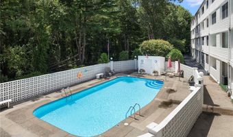 143 Hoffman Ave 205, Cranston, RI 02920