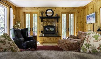 1800 Neil Creek Rd, Ashland, OR 97520