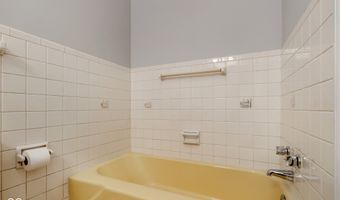 2215 Albany St, Beech Grove, IN 46107