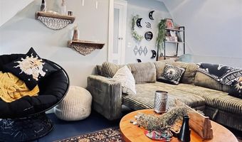 14 Glover Rd, Barton, VT 05822