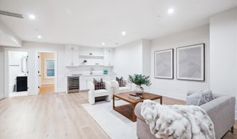 6605 PYLE Rd, Bethesda, MD 20817