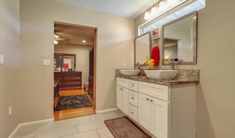 4284 Panorama Dr, La Mesa, CA 91941