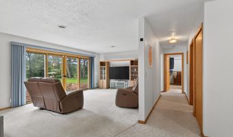 8210 GROVE Ave, Wisconsin Rapids, WI 54494