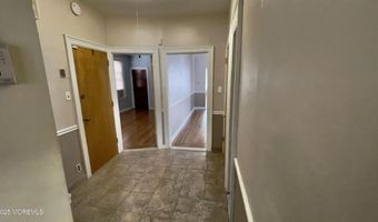 25 W 36th St, Bayonne, NJ 07002