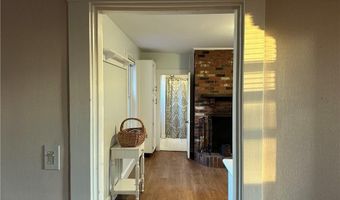 481 Oliphant Ln, Middletown, RI 02842