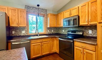 2110 Darling Ave E, Alexandria, MN 56308