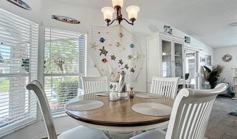650 Tulip Cir W, Auburndale, FL 33823