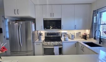 42 Millbrook Ln, Auburn, ME 04210