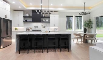 7458 E Duke Ln, Athol, ID 83801