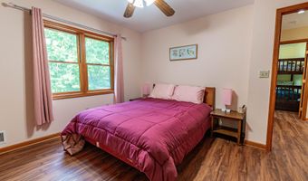 154 Bishop Cir, Albrightsville, PA 18210