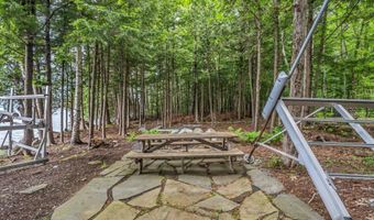 37 Parkhill Point Rd, Belgrade, ME 04917