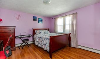 23 Oak Grove Blvd, North Providence, RI 02911