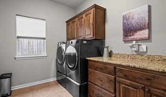 5615 Cooper Ct, Bartlesville, OK 74006