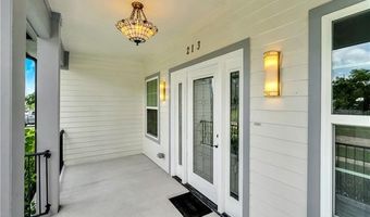 213 BEAVER Dr, Arabi, LA 70032