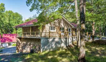 251 S Taxiway Dr, Albany, KY 42602