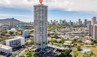 2825 S King St 2403, Honolulu, HI 96826
