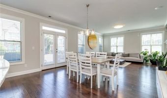 7875 Crownpoint Dr, Alpharetta, GA 30005
