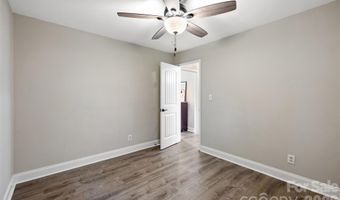 3123 Edsel Pl, Charlotte, NC 28205